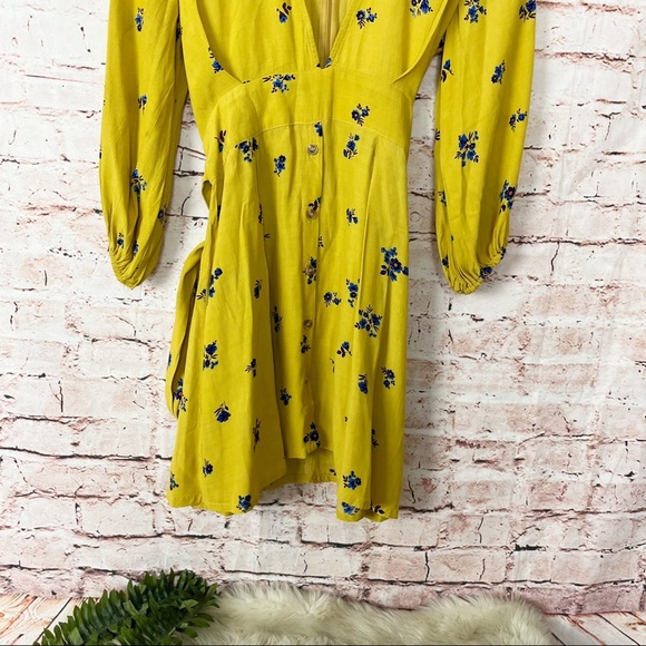 Faithfull The Brand Margot Yellow Floral Mini Dress Size 6 - Picture 5 of 9